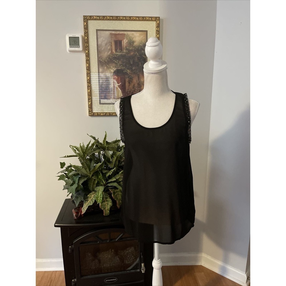 Forever 21‎ Black Woven Tank Top With Gunmetal Sleeveless